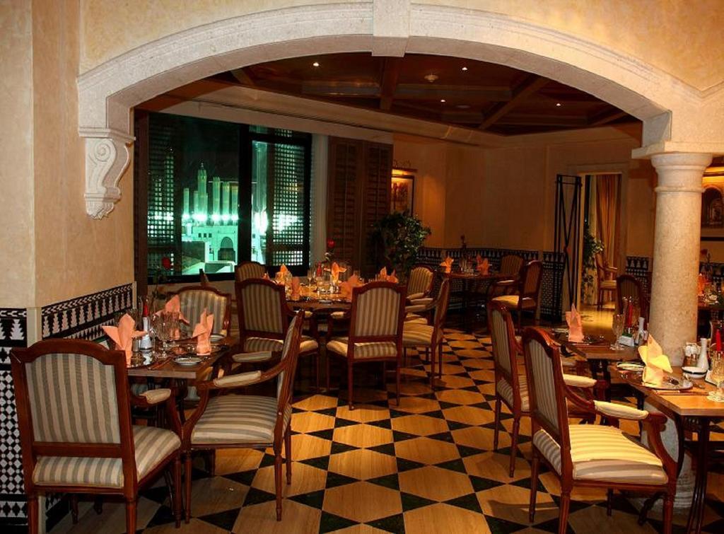 Hajj Umrah Tour Hotel