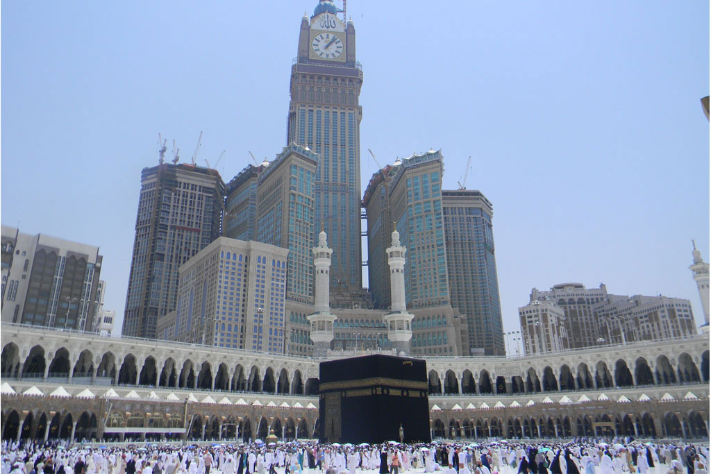 Umrah packages 2019 for wish to complete the Holy journey